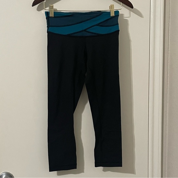 Lululemon Wunder Under Crop III Leggings Size 4 - Picture 12 of 12